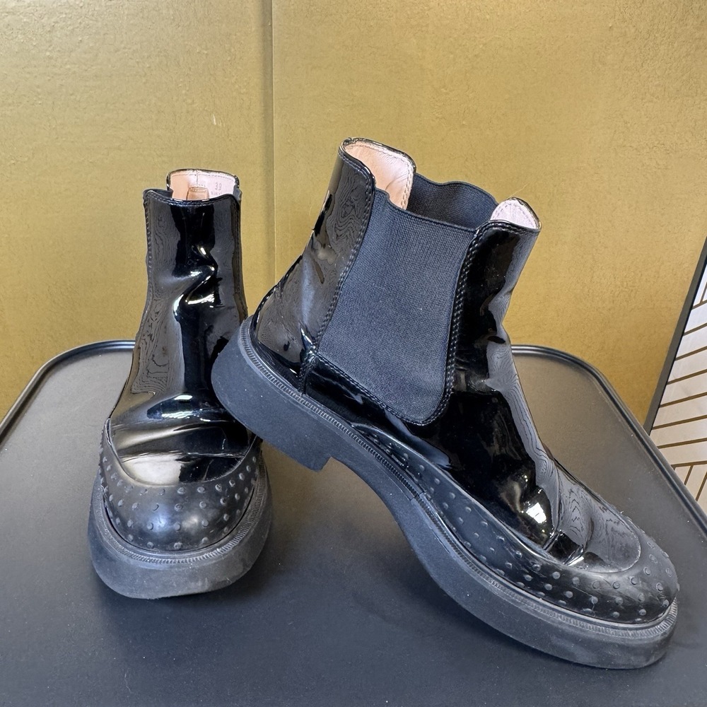 TOD'S Women's Patent Leather Boots Size 39 Chelsea Booties 1.5" Heel Black